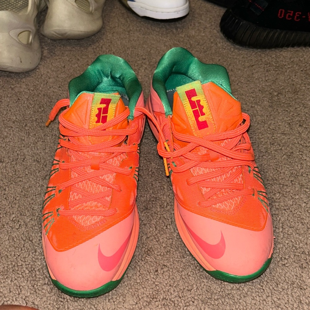 Nike low x watermelon lebron
